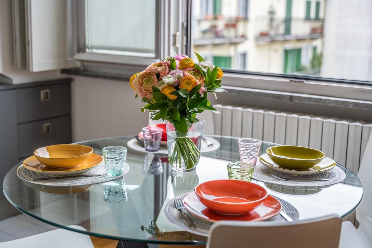 The Orange Attic - Navigli Area Apartment มิลาน ภายนอก รูปภาพ