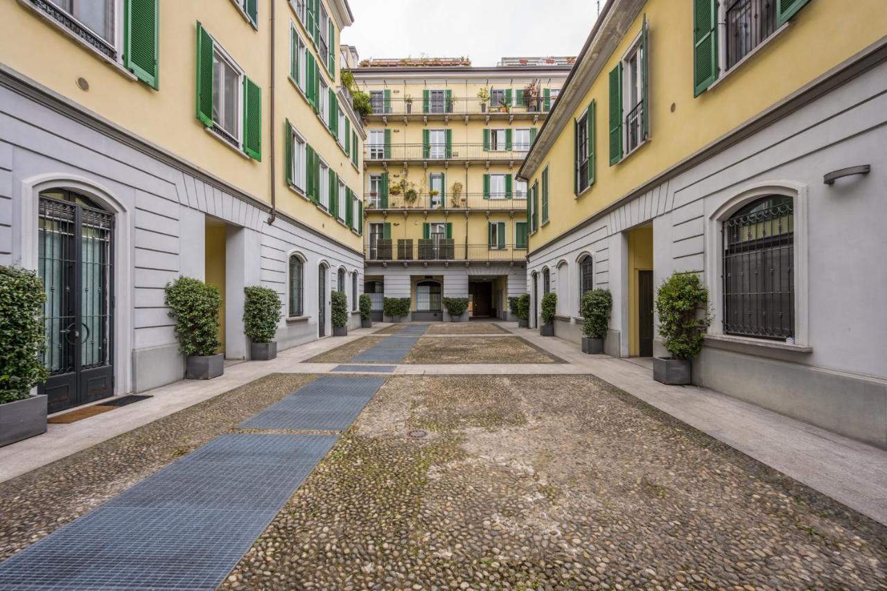 The Orange Attic - Navigli Area Apartment มิลาน ภายนอก รูปภาพ